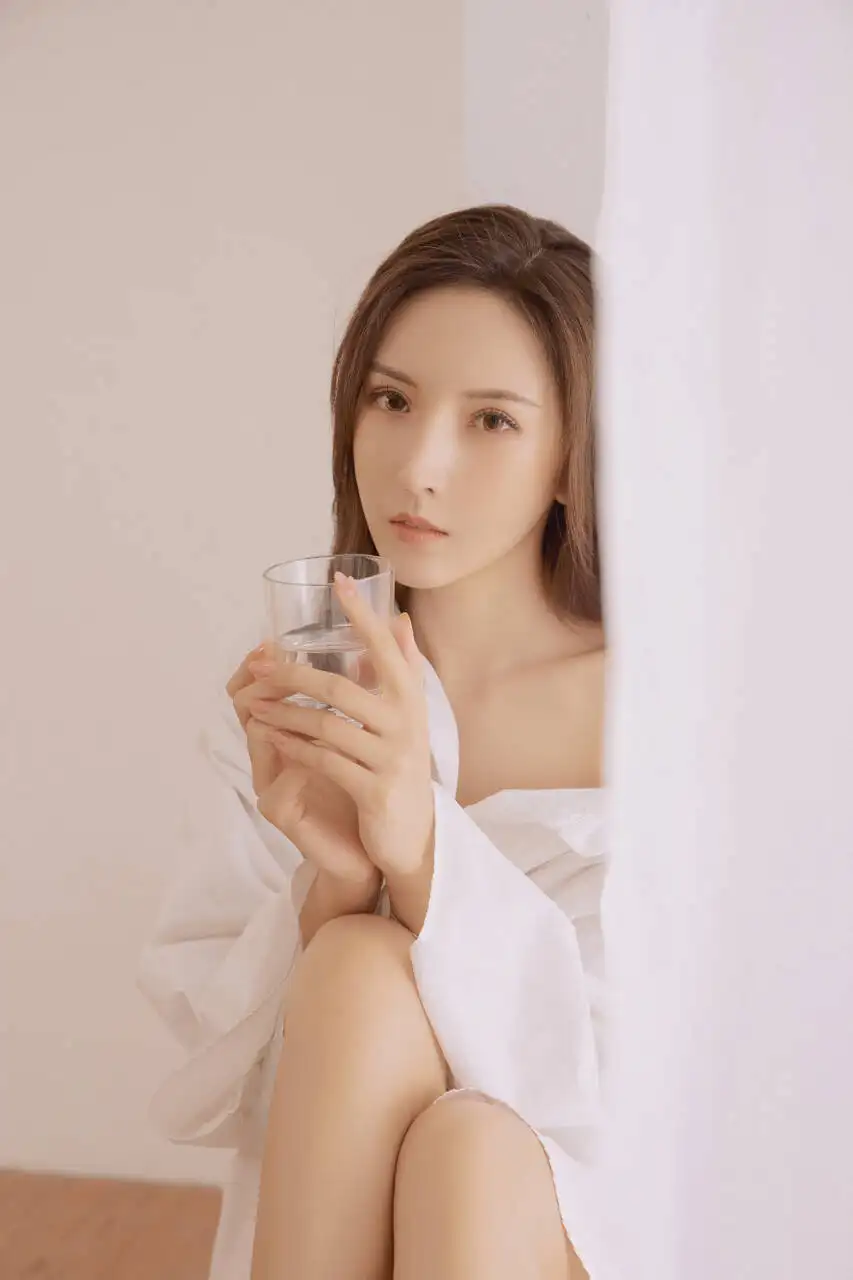 临沧贵阳私人伴游幼师费费子