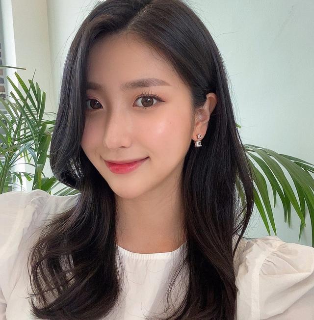 临沧太原伴游小姐姐