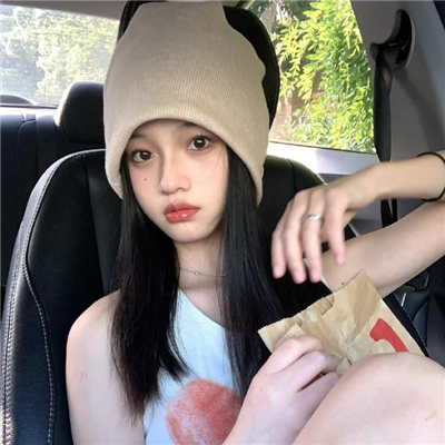 临沧伴游女生丛河灵的资料