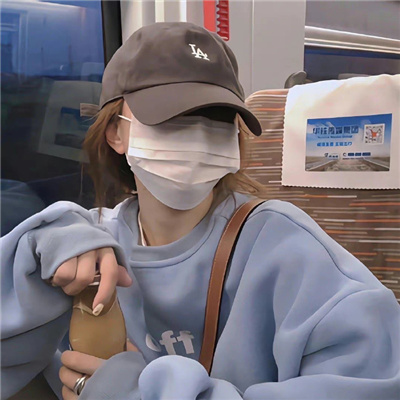 临沧伴游女生休丹云的资料